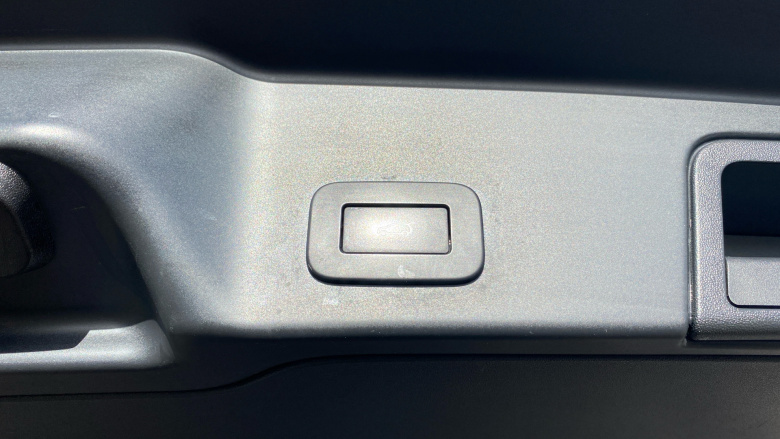 Land Rover Range Rover Evoque 1.5 P300e Autobiography 5dr Auto Hatchback